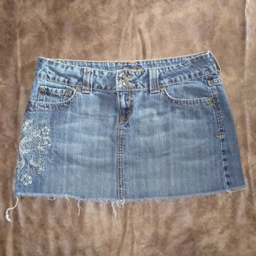 Jordache Denim Skirt, Asian Print Design, 5/6